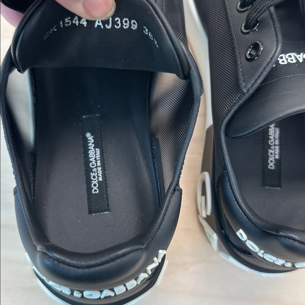 Dolce & Gabbana Black and White Logo Sneakers, new in box. Dust bag included - Picture 5 of 14